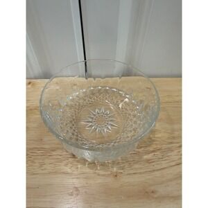 5" Arcoroc France Diamond Cut Starburst Tempered Glass Bowl 70s VTG